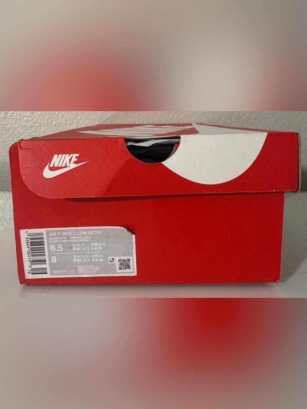 Women’s Nike Air Force in White / Chocolate Size 8 - Picture 5 of 5